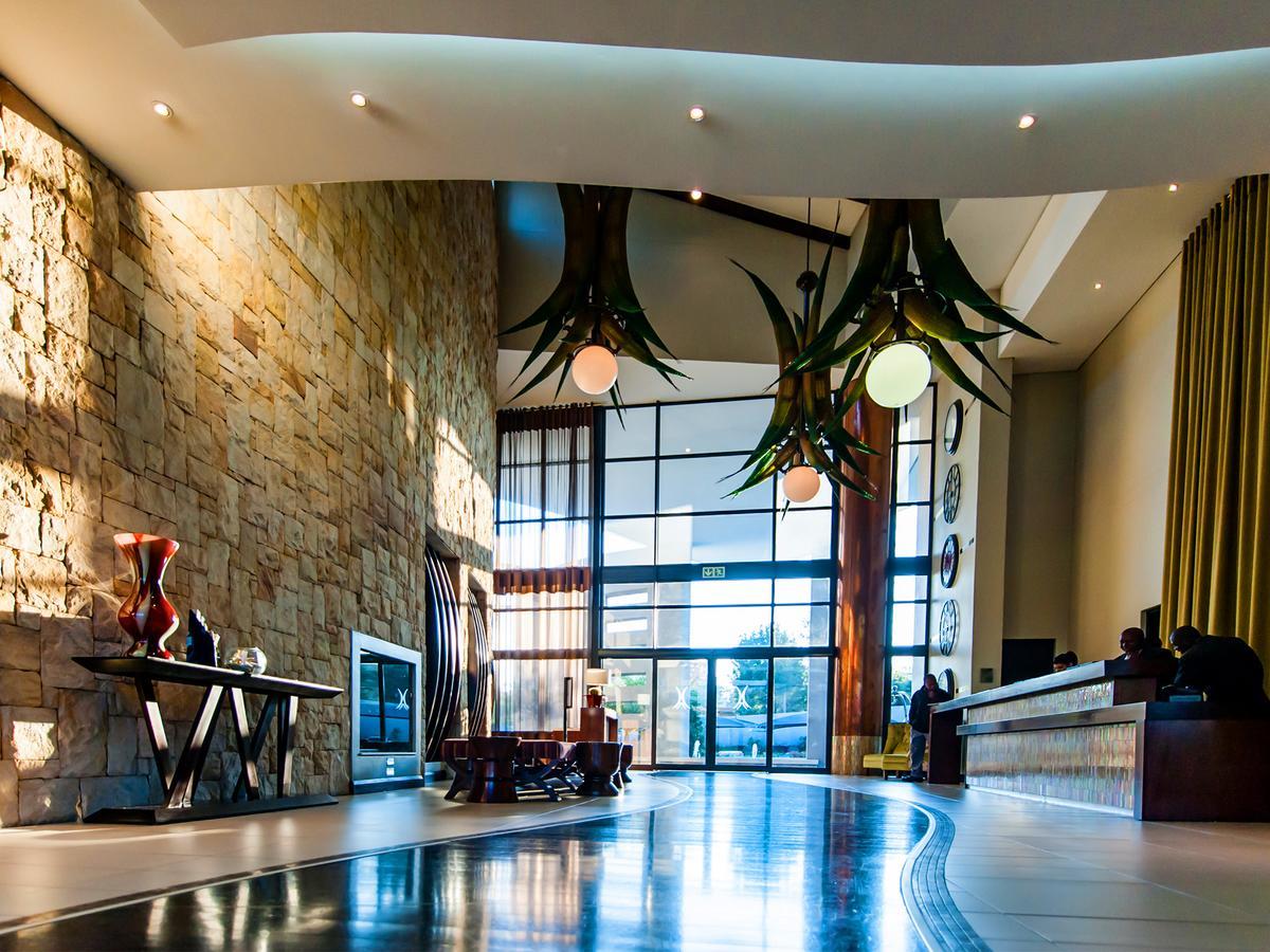 The Fairway Hotel, Spa & Golf Resort Randburg Exterior foto